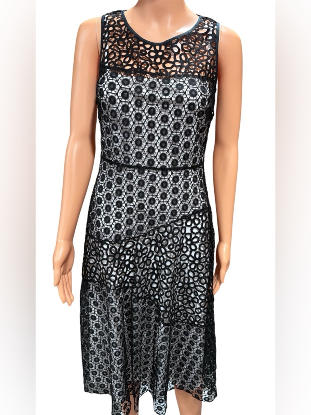 PAULE KA Black and White Lining lace overlay sleeveless..
